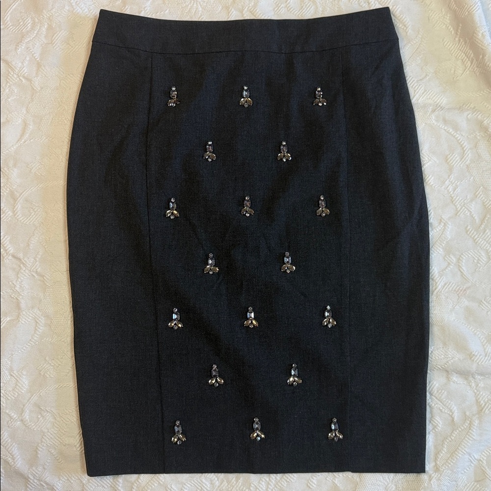 NWT Ann Taylor Charcoal Embellished Pencil Skirt Size 4
